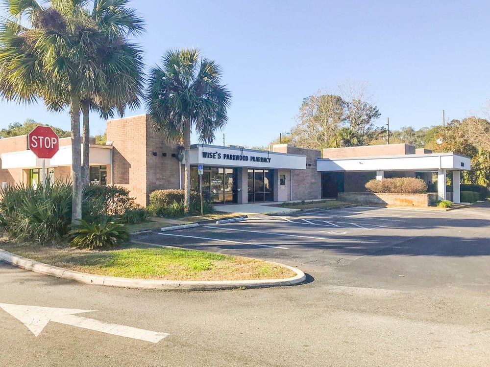 Parkwood Plaza: 3601 SW 2nd Ave, Gainesville, FL 32607